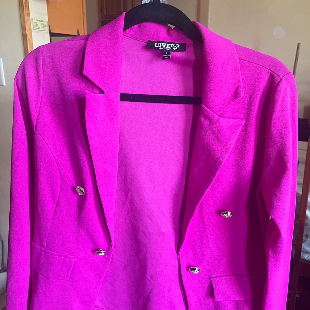 Love Women's Pink Blazer